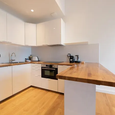 Seaview With Terrace In Cannes