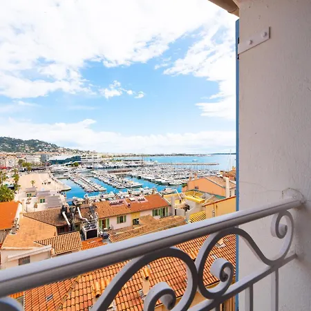 Apartmán Seaview With Terrace In