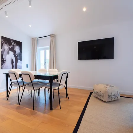 Seaview With Terrace In Appartement *